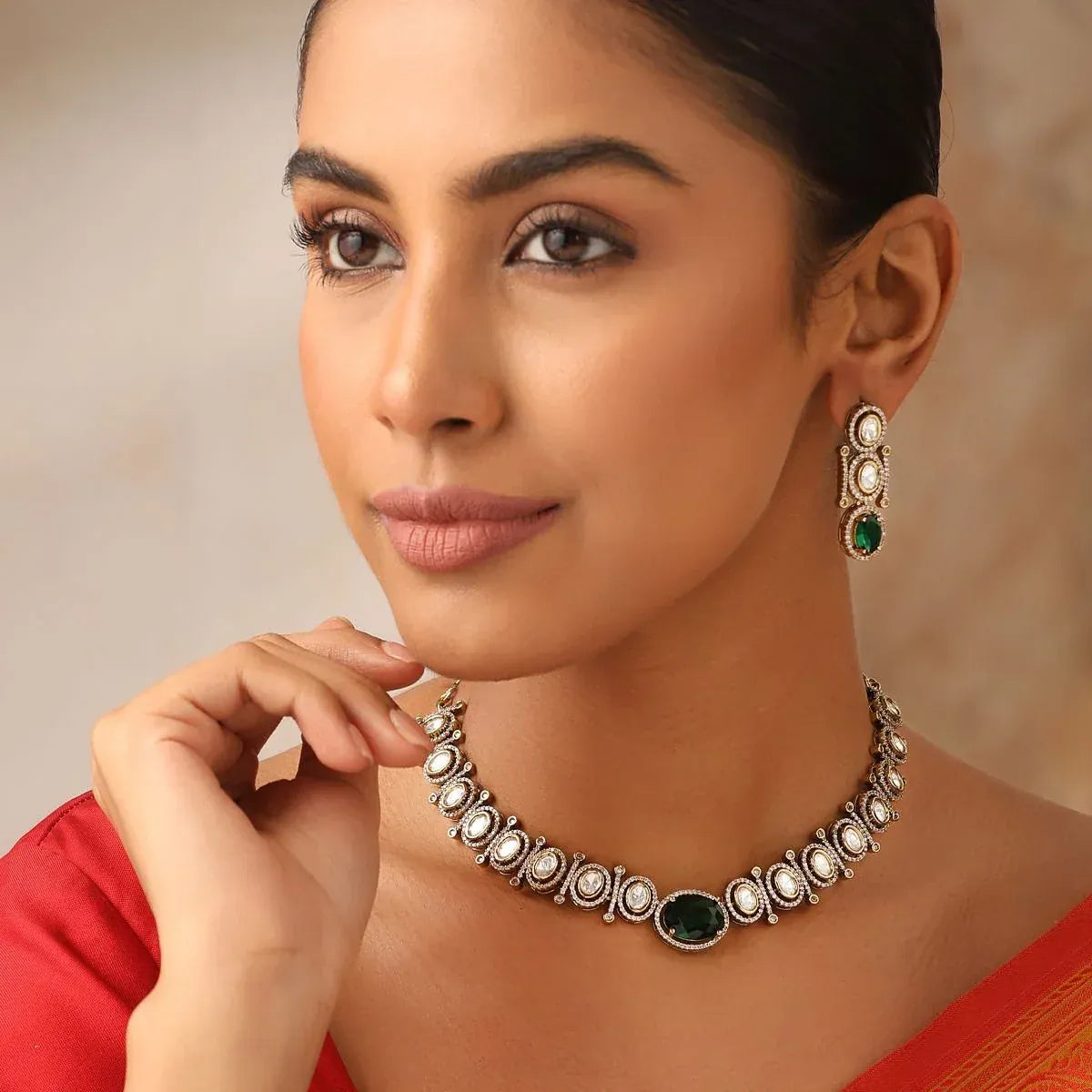 Uncut Polki Emerald Necklace Set with Antique Finish & Matching Earrings