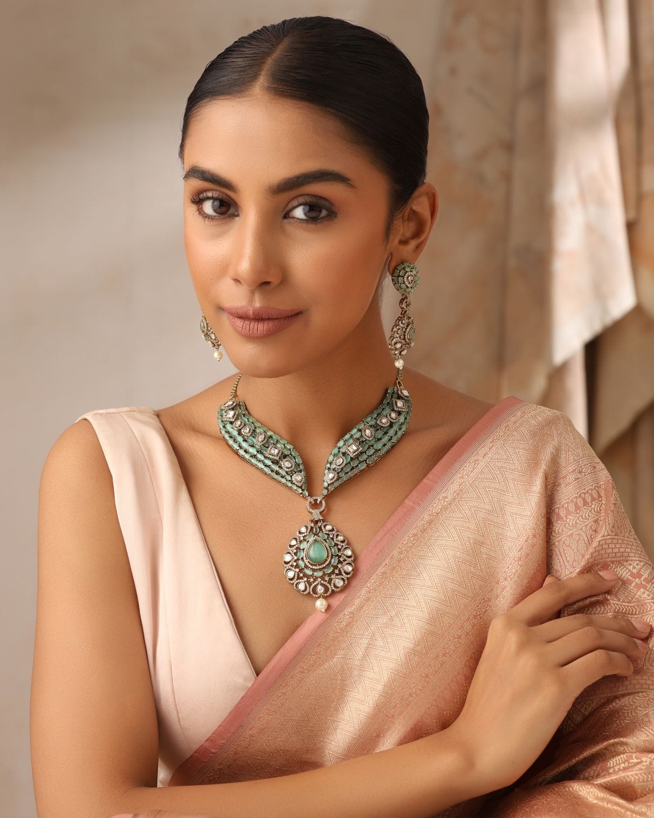 Vamika Mint Mossonite Kundan Choker Necklace Set