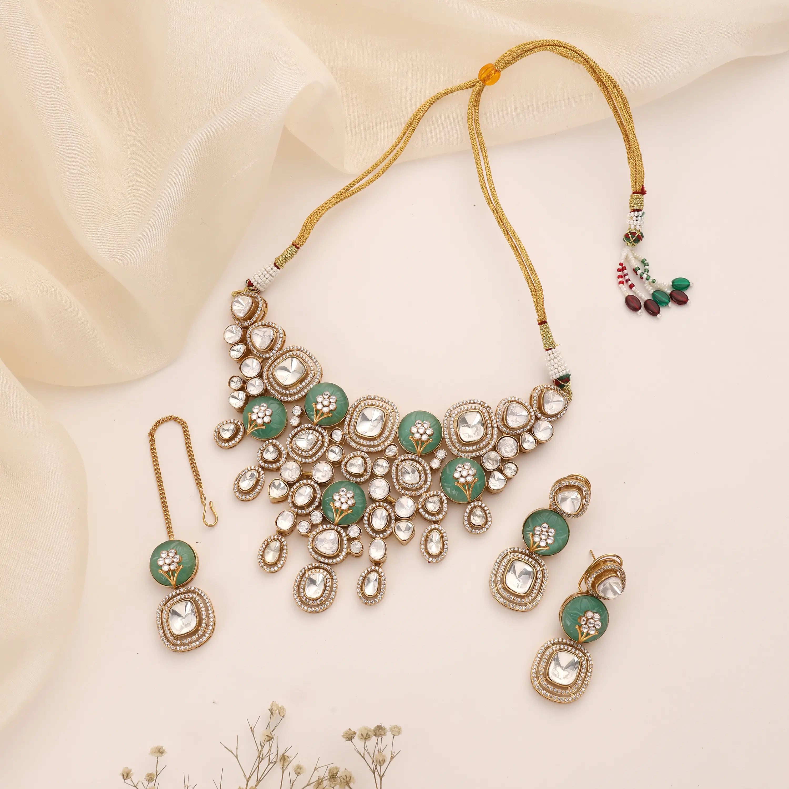 Veyra Kundan Mint Statement Necklace Set